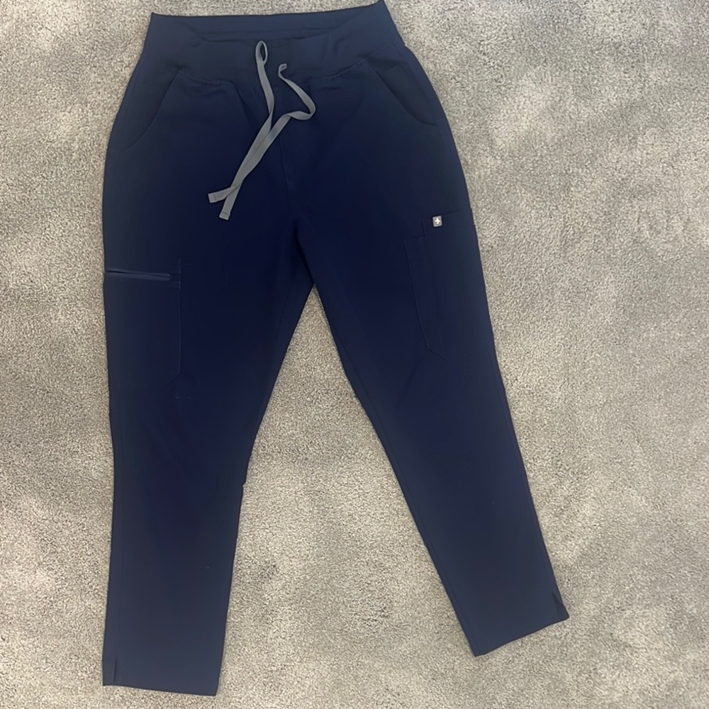 FIGS High Wasted Yola Scub Pant
